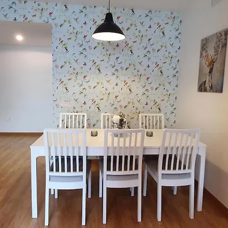 Myramar Sauce - Spacious 3br * 푸엔히롤라