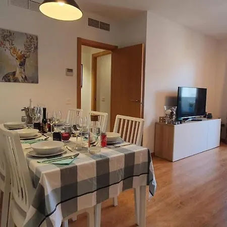 Myramar Sauce - Spacious 3br 푸엔히롤라